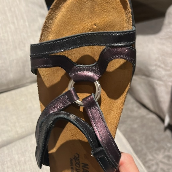 Naot sandals - Picture 2 of 4